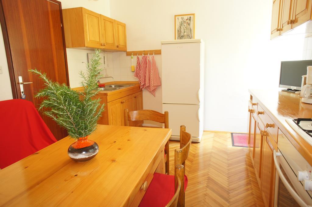 Apartments Segedin Zrnovo Екстер'єр фото